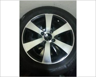 https://www.mycarforum.com/uploads/sgcarstore/data/4/14 inch rims_1.jpg